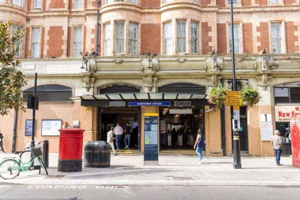 Апартаменты Gorgeous Hyde Park With Lift-elevator Access & View *