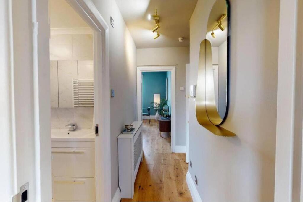 Gorgeous Hyde Park With Lift-elevator Access & View Апартаменты
